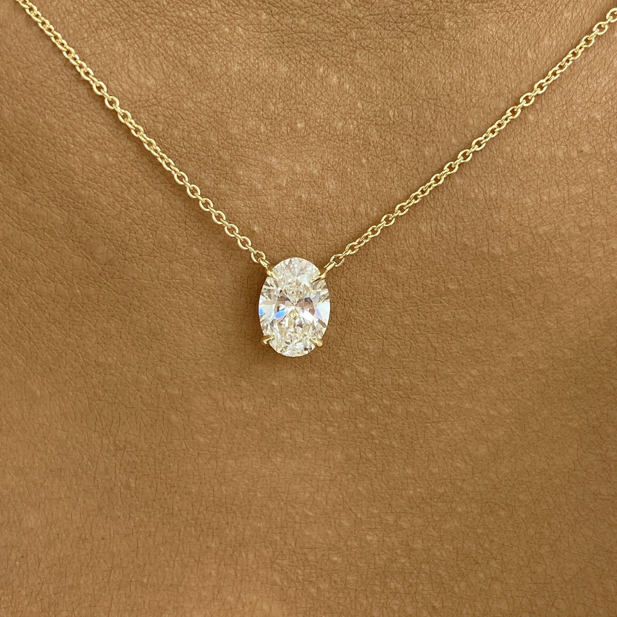 Summer 1.5 Oval Lab-Grown Diamond Solitaire, Chain Pendant