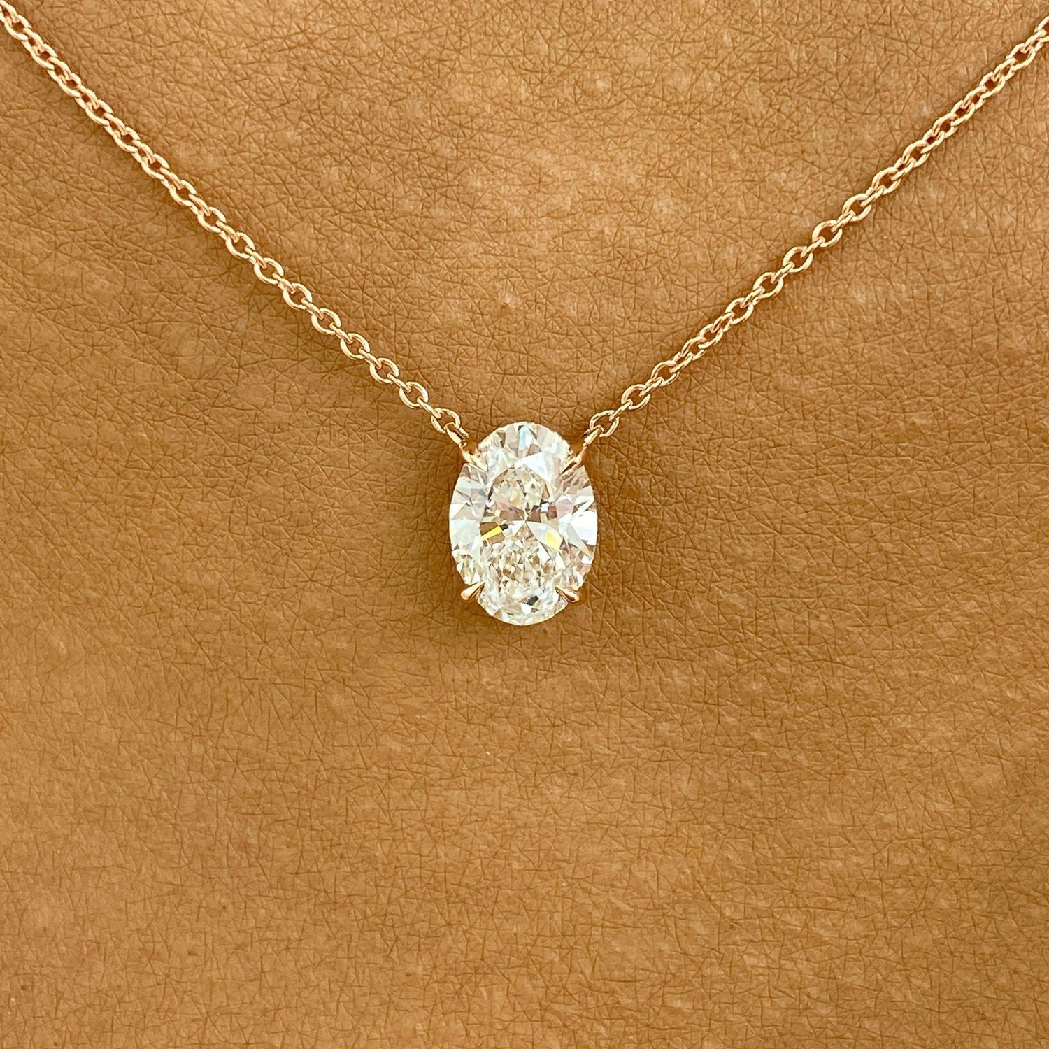 Summer 1.5 Oval Lab-Grown Diamond Solitaire, Chain Pendant