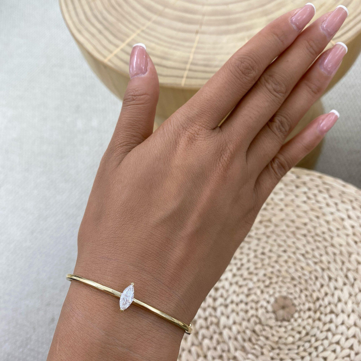 Emma 0.8 Oval Lab-Grown Diamond Cuff Bracelets