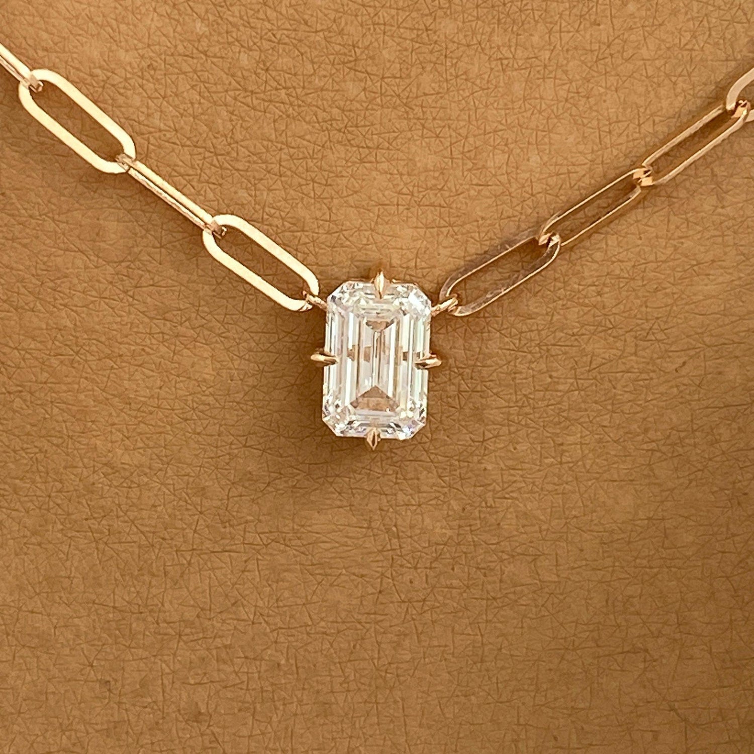 Diana 1.0 Emerald Lab-Grown Diamond Solitaire, Chain Pendant