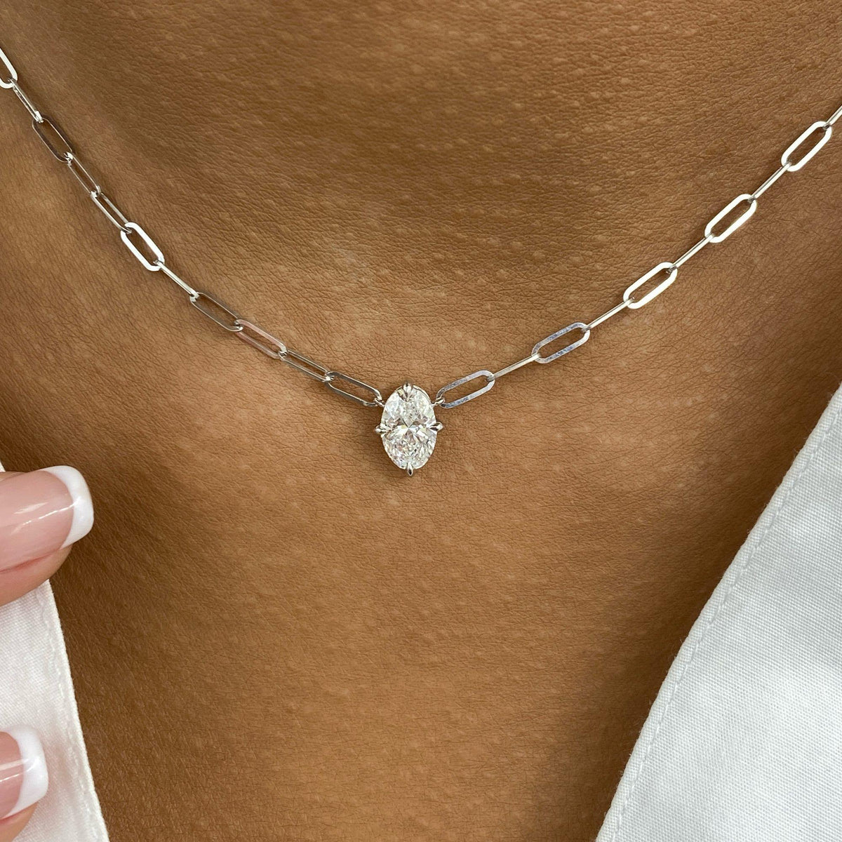 Diana 1.0 Oval Lab-Grown Diamond Solitaire, Chain Pendant