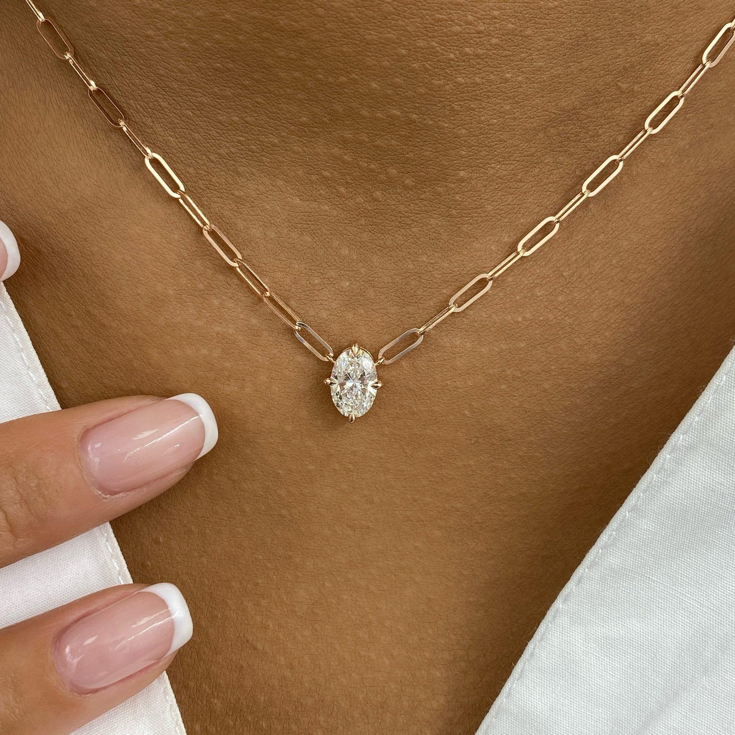 Diana 1.0 Oval Lab-Grown Diamond Solitaire, Chain Pendant