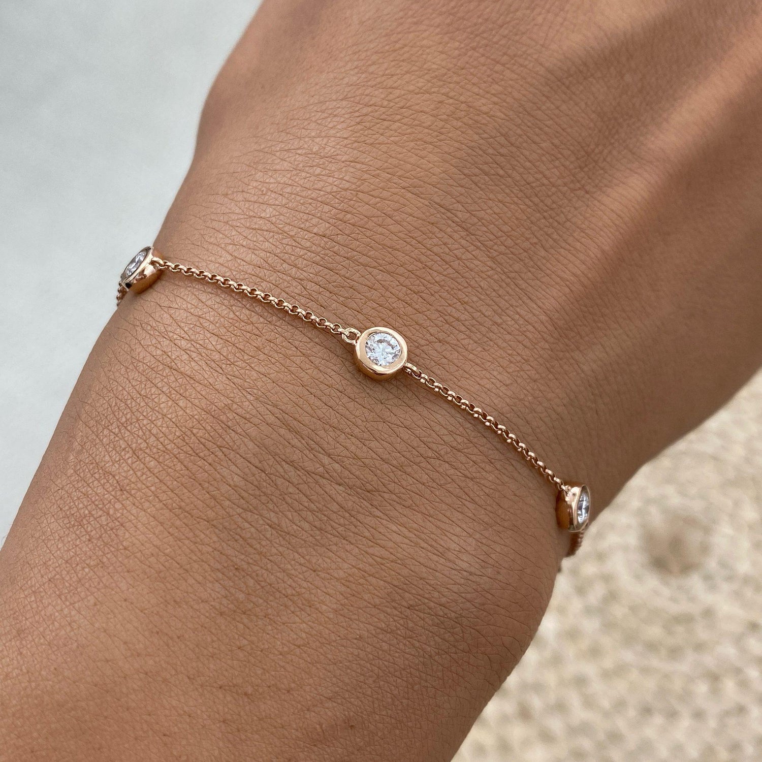Isabel 0.7 Lab-Grown Diamond Chain, Bezel Bracelets