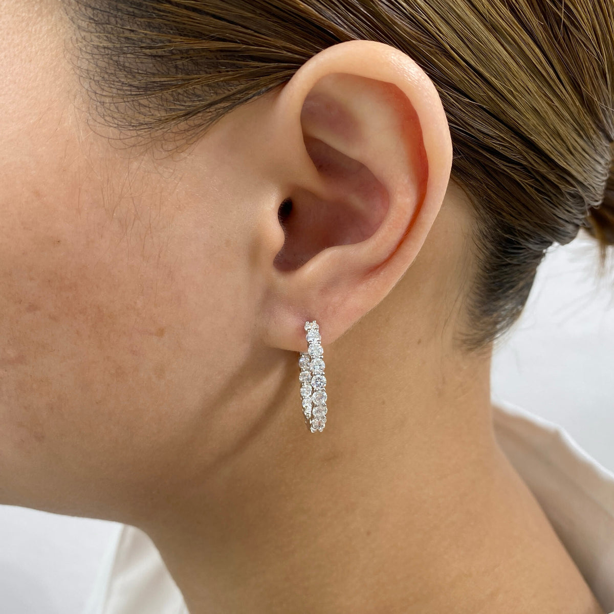 Kendall 2.6 Lab-Grown Diamond Hoop Earrings