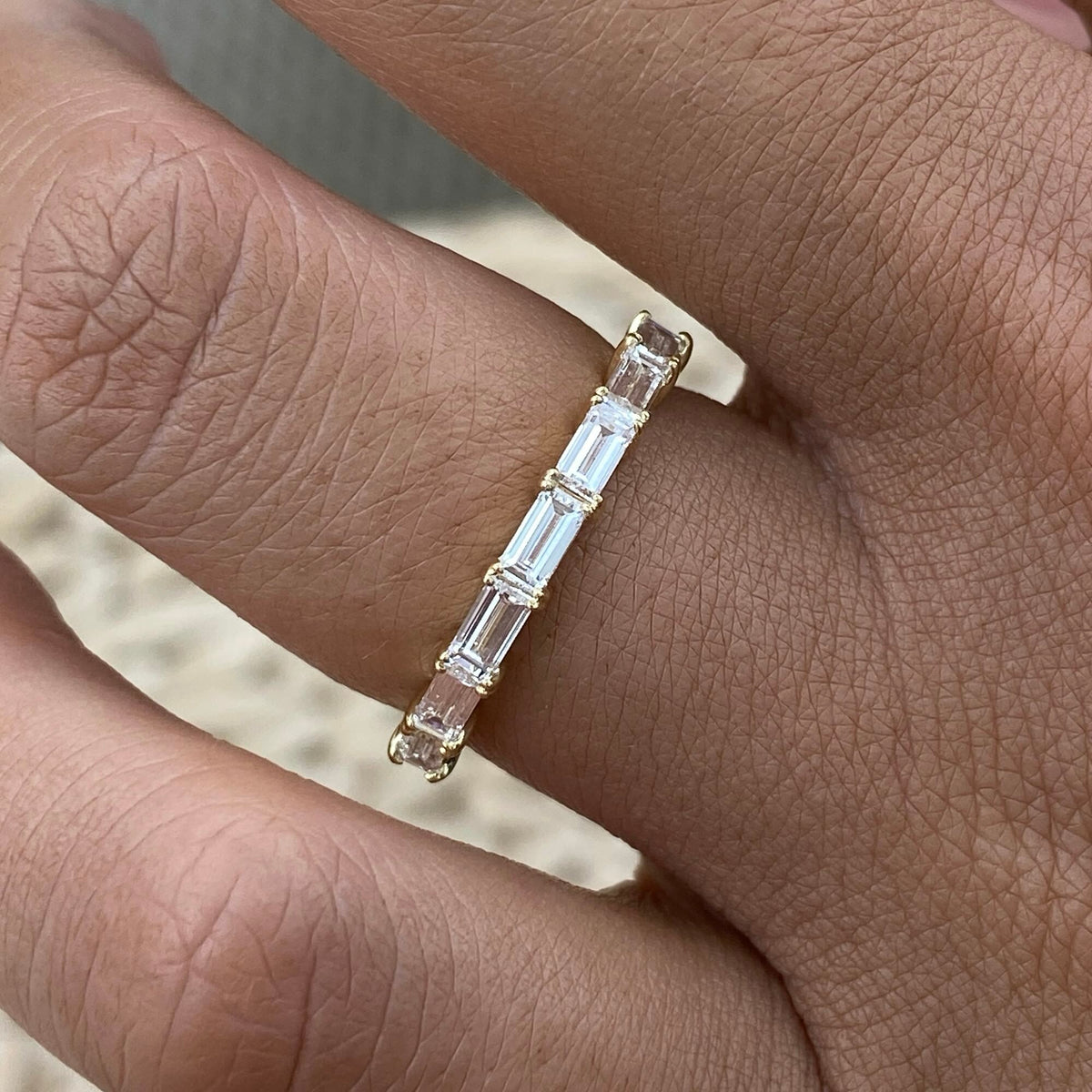 Regina 0.8 Lab-Grown Diamond Half-Eternity, Side Stone Ring