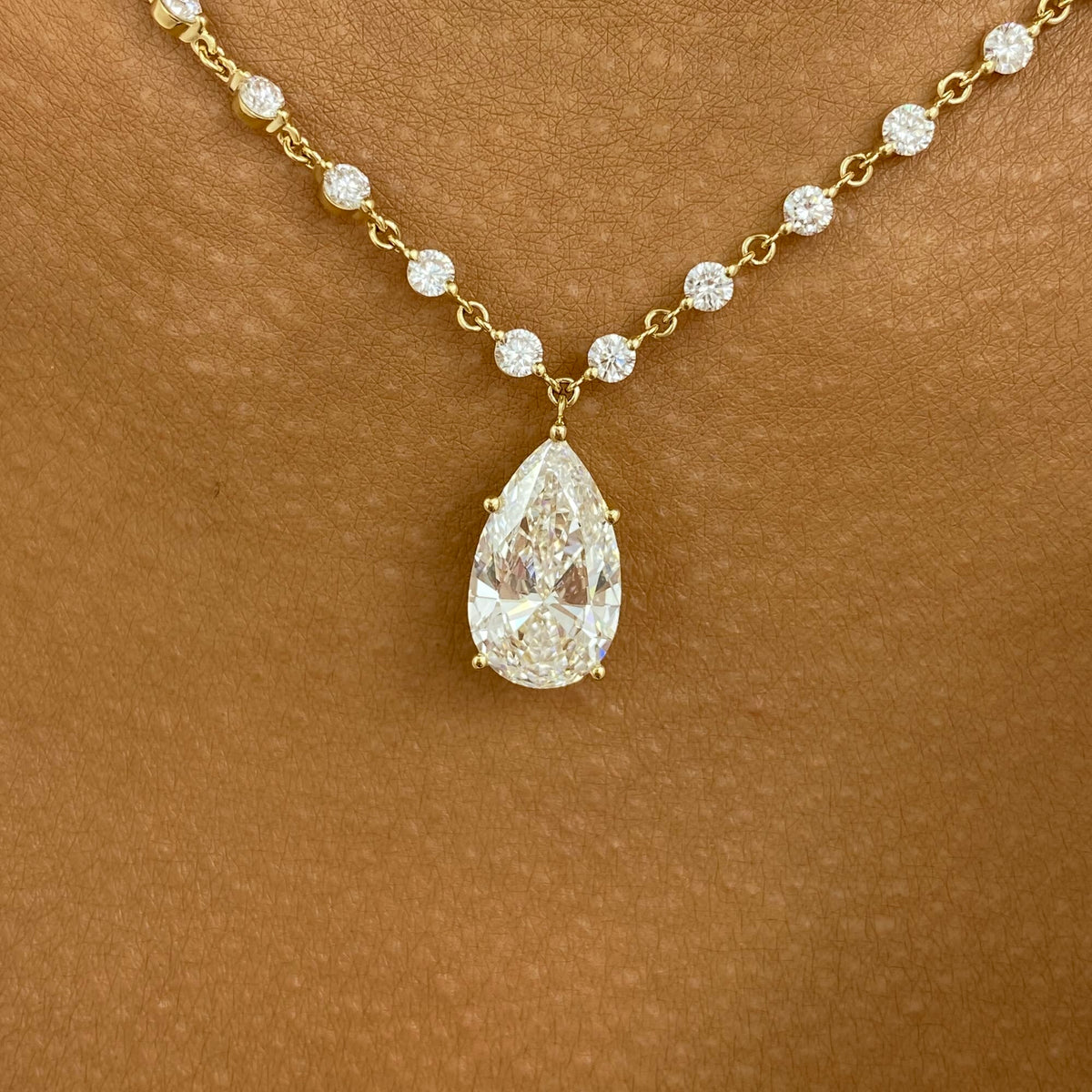 Priscilla 8.9 Pear Lab-Grown Diamond Solitaire, Chain Necklace