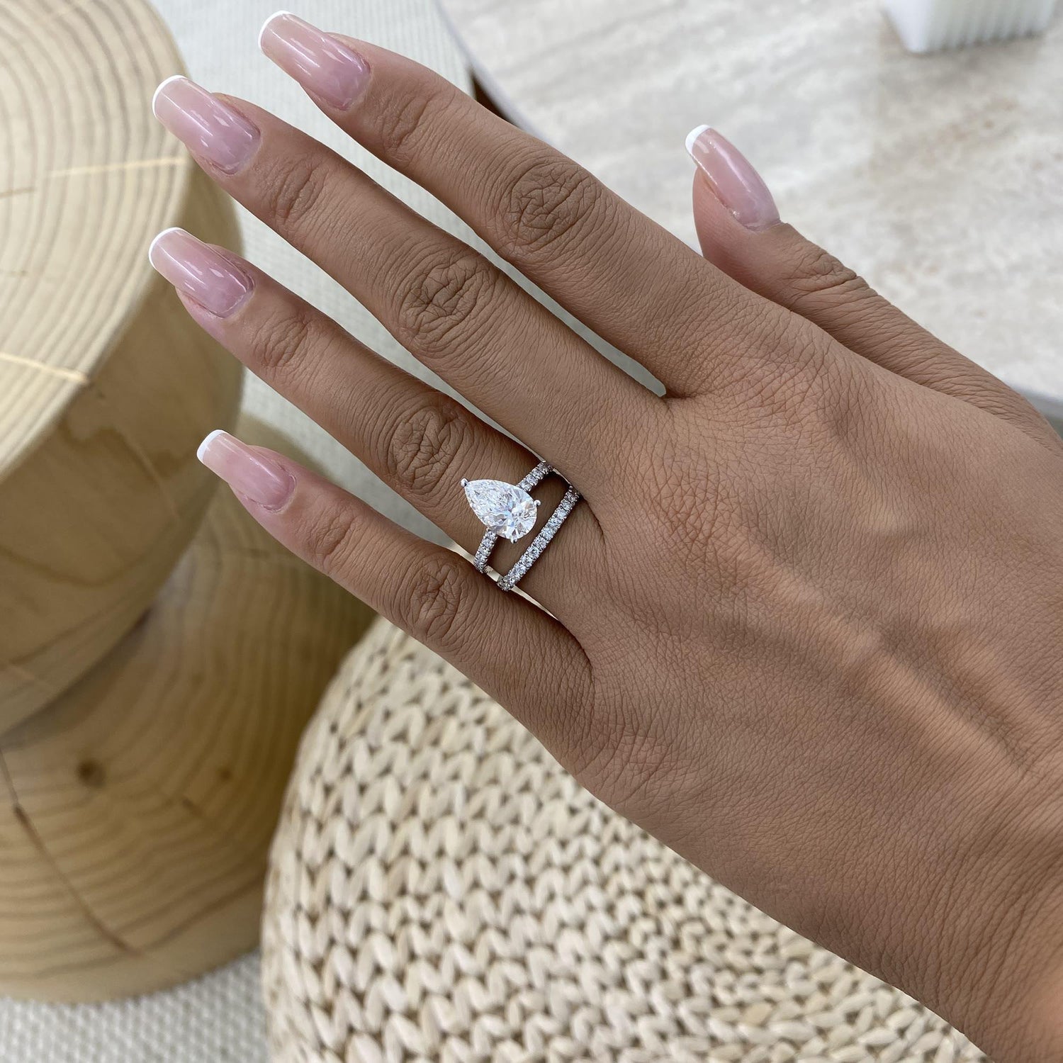 Tamara 2.9 Pear Lab-Grown Diamond Bridal Set, Side Stone Rings Set