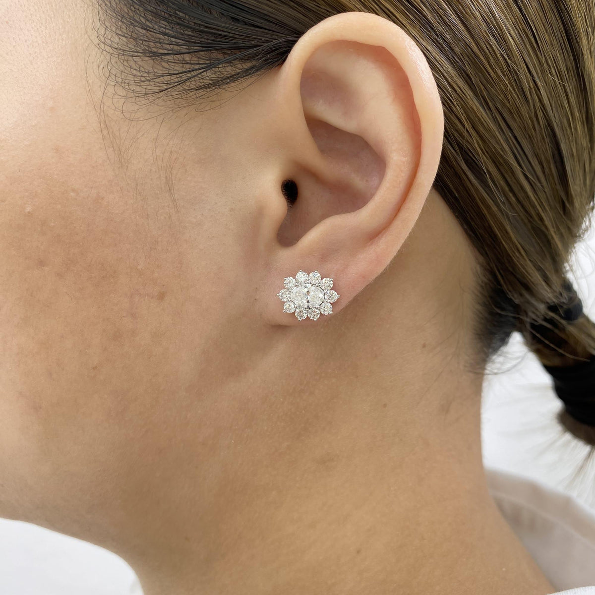 Julia 2.3 Oval,Round Lab-Grown Diamond Halo, Studs Earrings