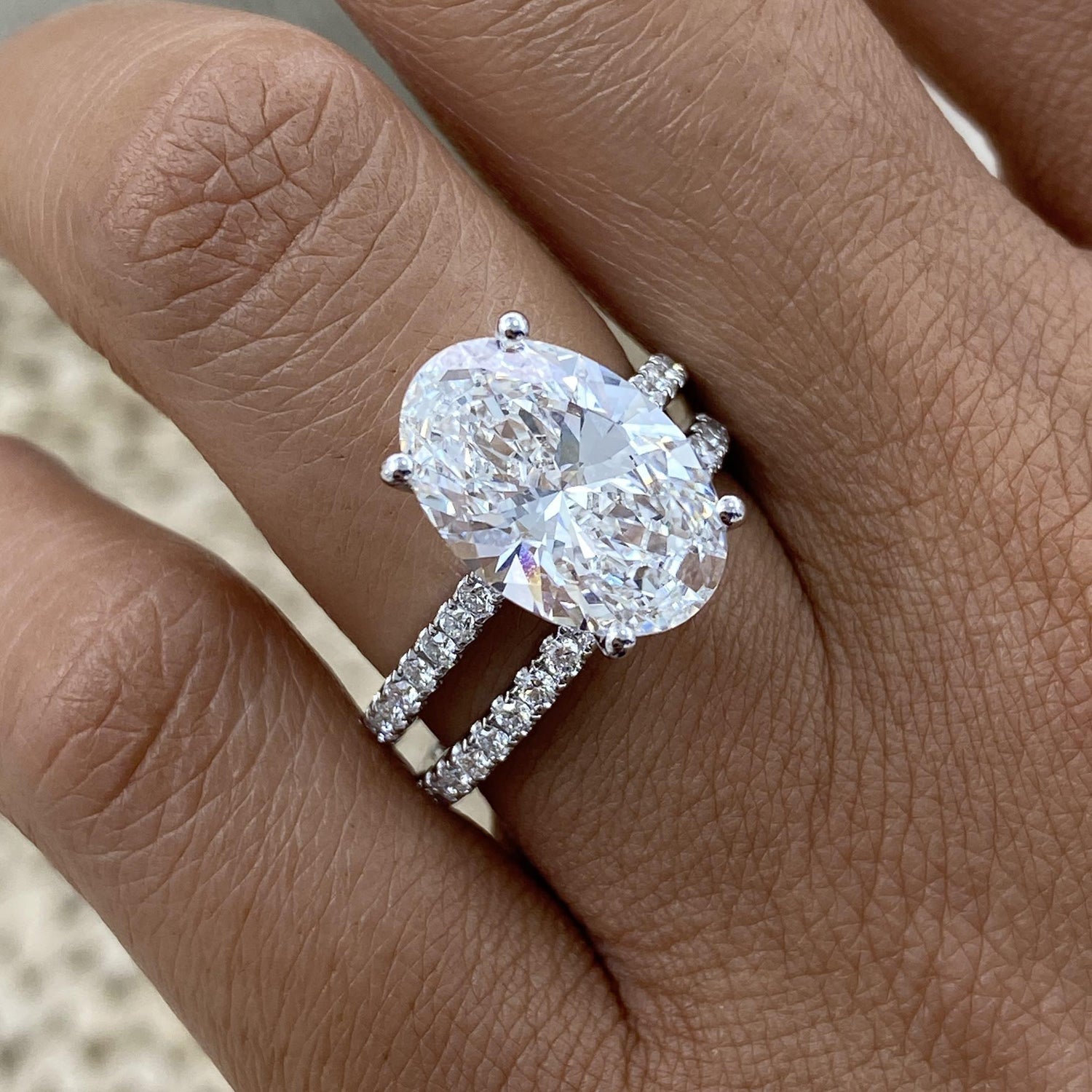 Tamara 5.9 Oval Lab-Grown Diamond Bridal Set, Side Stone Rings Set