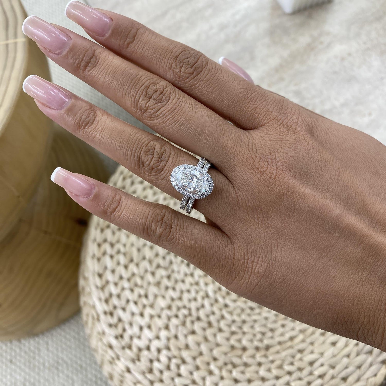 Kaia 4.1 Oval Lab-Grown Diamond Bridal Set, Halo Rings Set