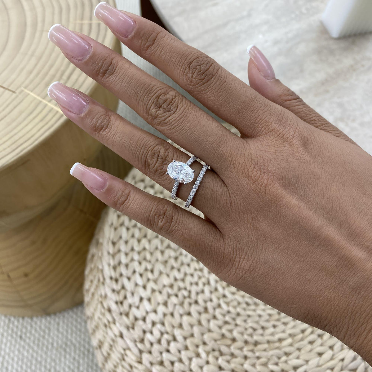 Naomi 3.3 Oval Lab-Grown Diamond Bridal Set, Side Stone Rings Set