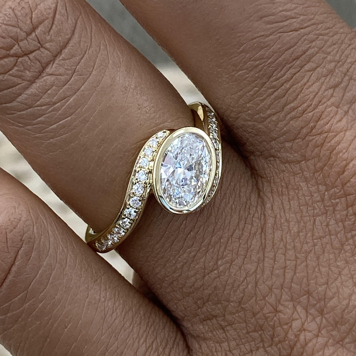 Juliana 1.2 Oval,Round Lab-Grown Diamond Side Stone, Special Ring