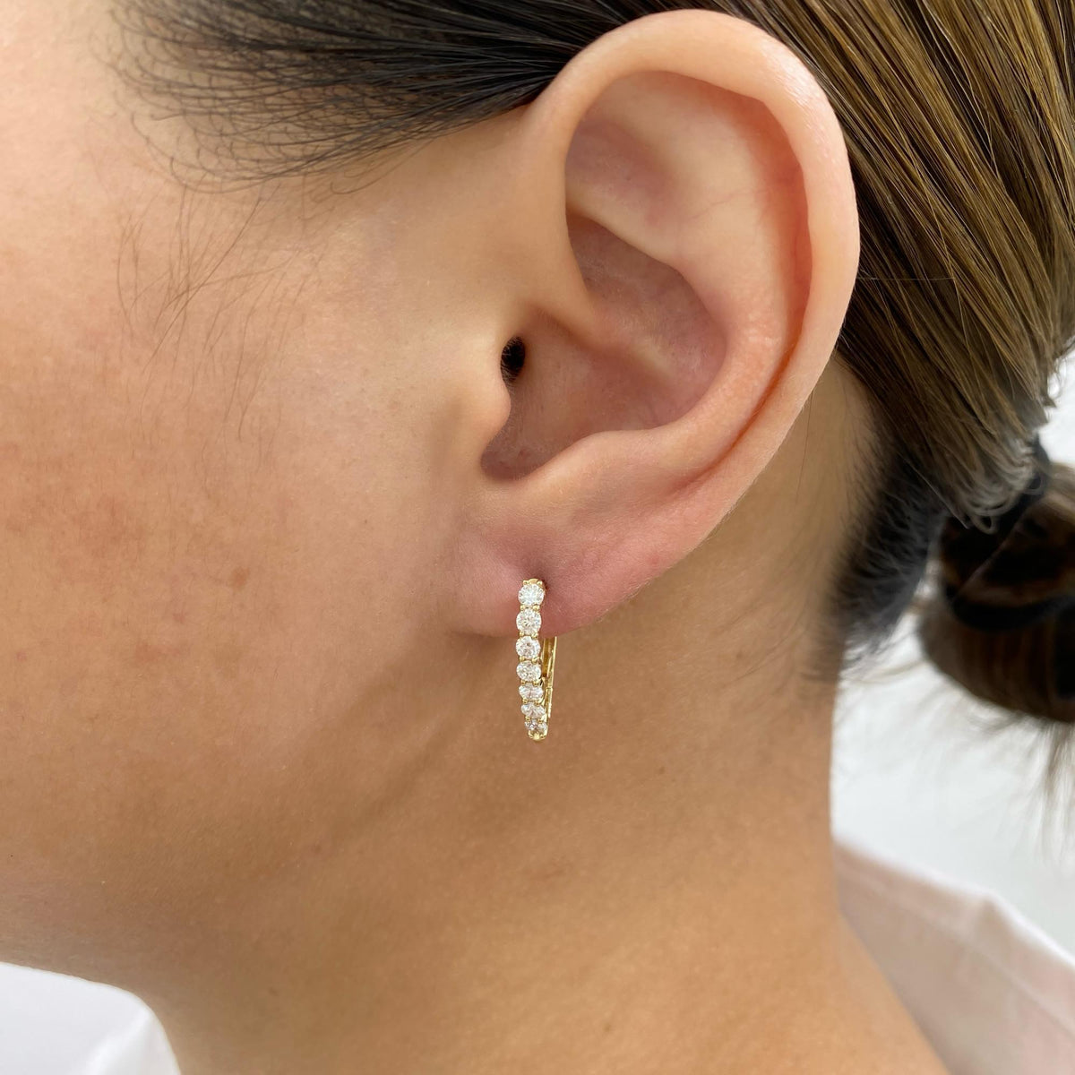 Eloise 0.7 Round Lab-Grown Diamond Hoop Earrings