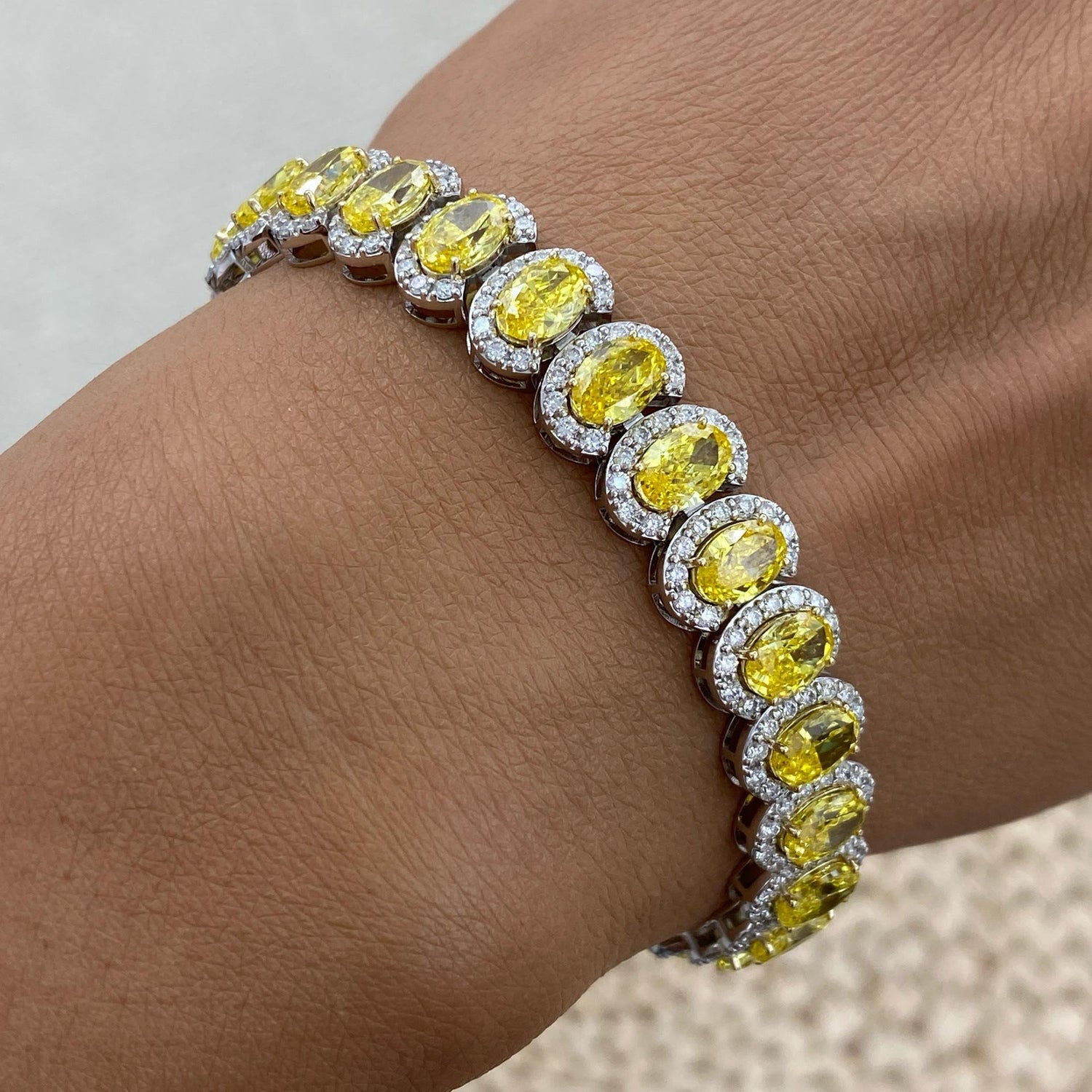 Evelyn 21.6 Round,Oval Lab-Grown Diamond Tennis, Halo Bracelet