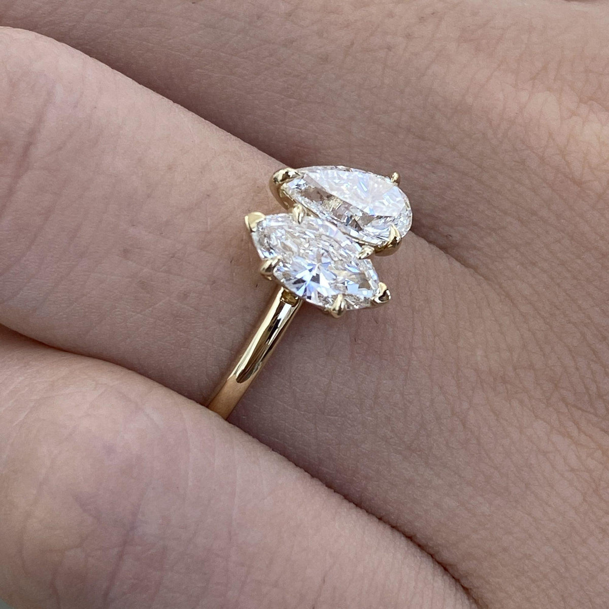 Joy 1.2 Pear Lab-Grown Diamond Toi  Moi, Special Ring