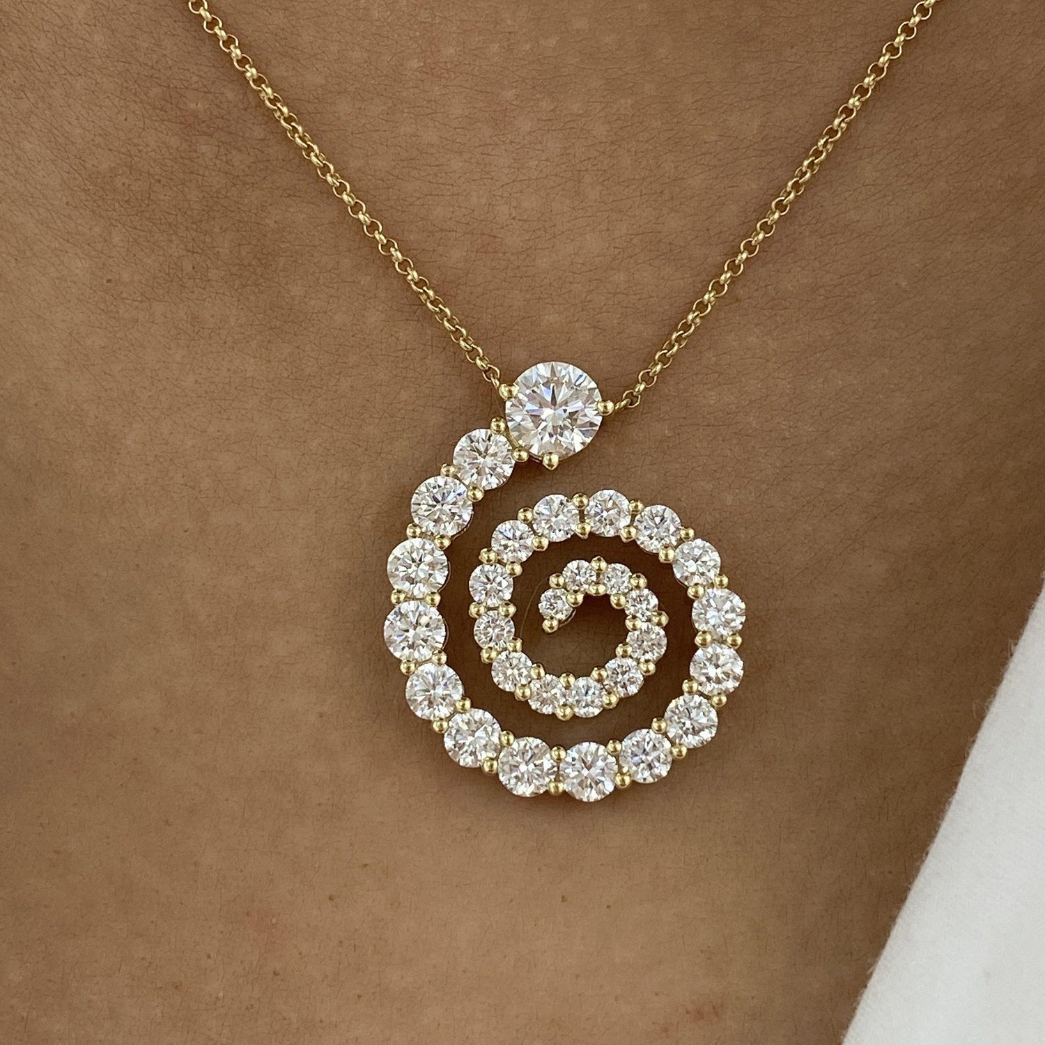 Helen 2.8 Round Lab-Grown Diamond Special, Chain Necklace