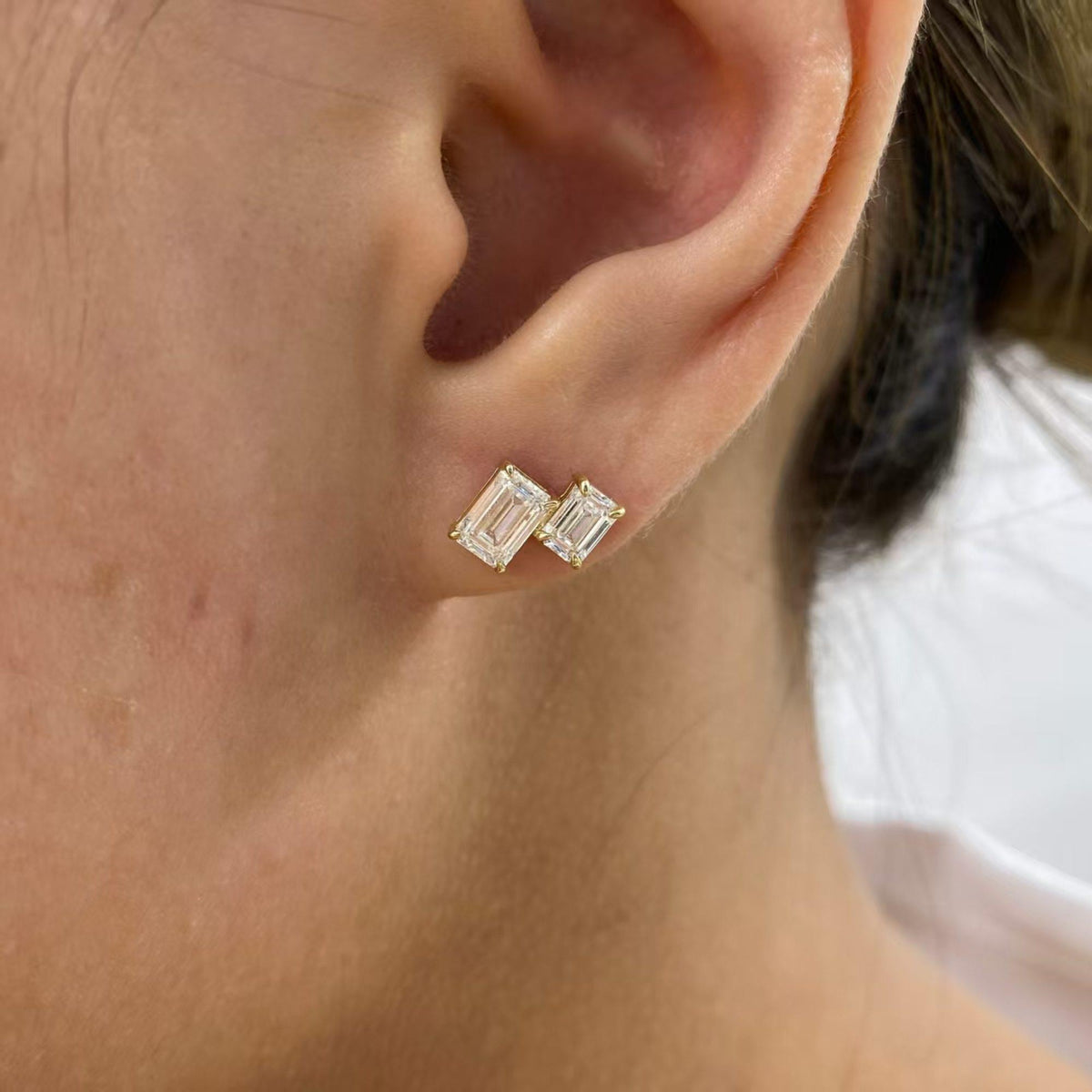 Georgia 1.9 Emerald Lab-Grown Diamond Toi  Moi, Studs Earrings