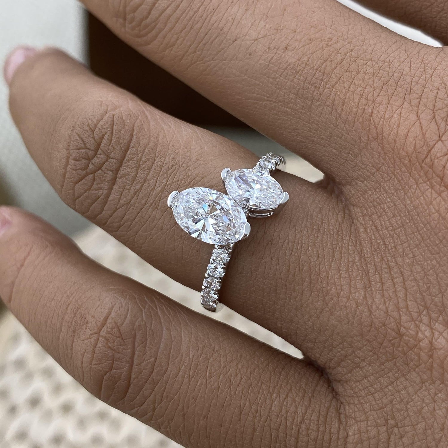 Juliet 1.7 Oval,Round Lab-Grown Diamond Side Stone, Special Ring