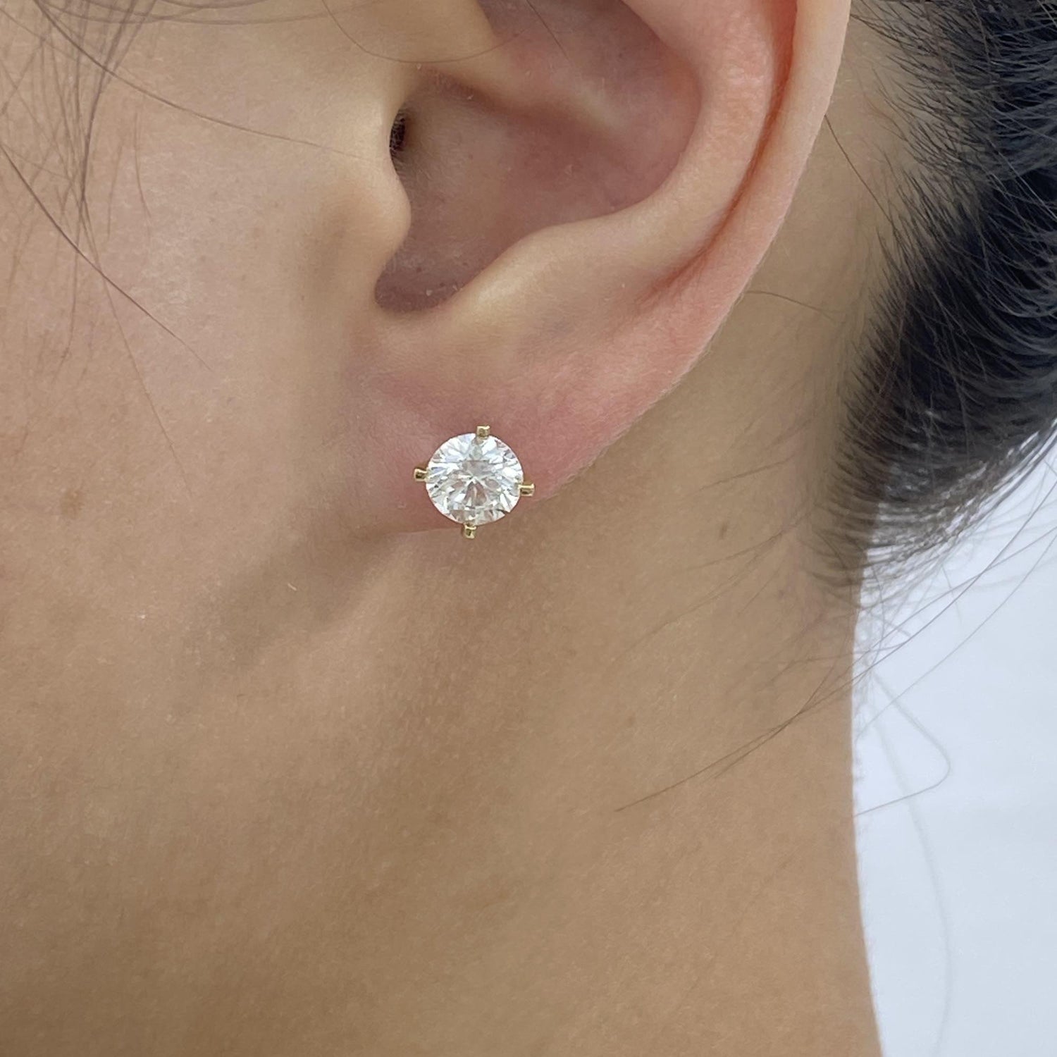 Stacey 2 Round Lab-Grown Diamond Studs Earrings