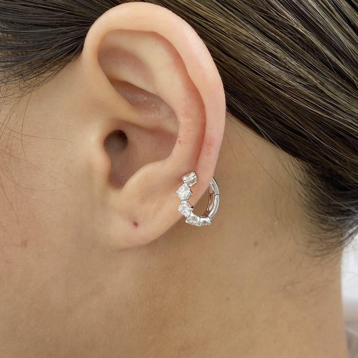 Mila 1 Round Lab-Grown Diamond Earr Cuff Earrings