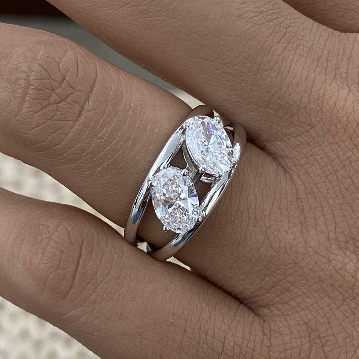 Zara 1.8 Oval Lab-Grown Diamond Toi  Moi, Special Ring