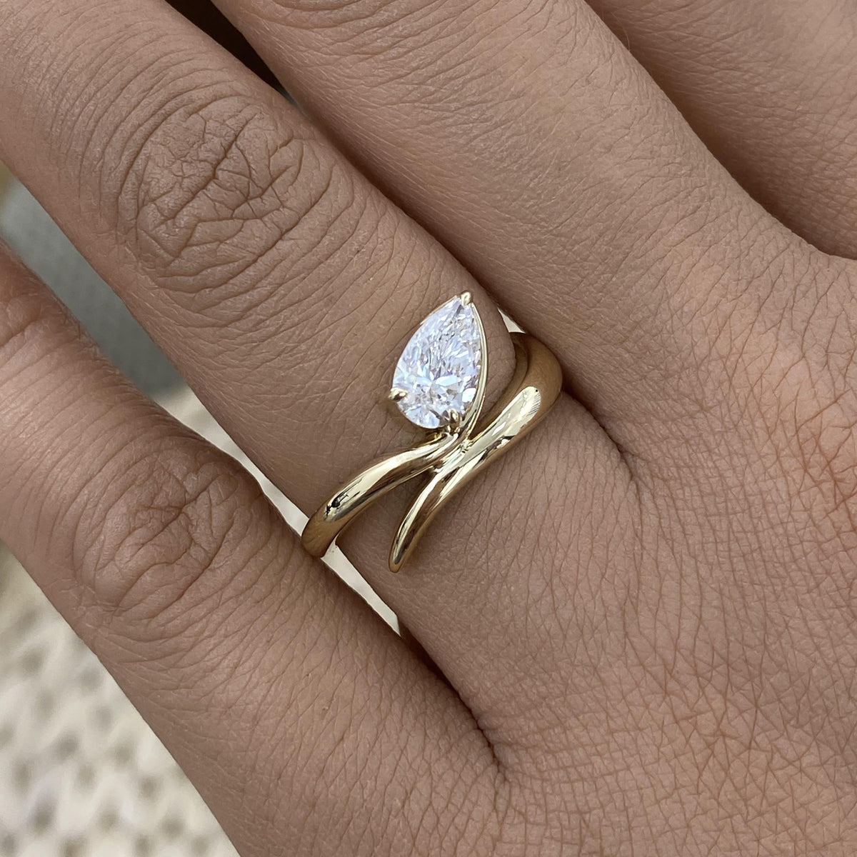Alicia 0.7 Pear Lab-Grown Diamond Solitaire, Special Ring