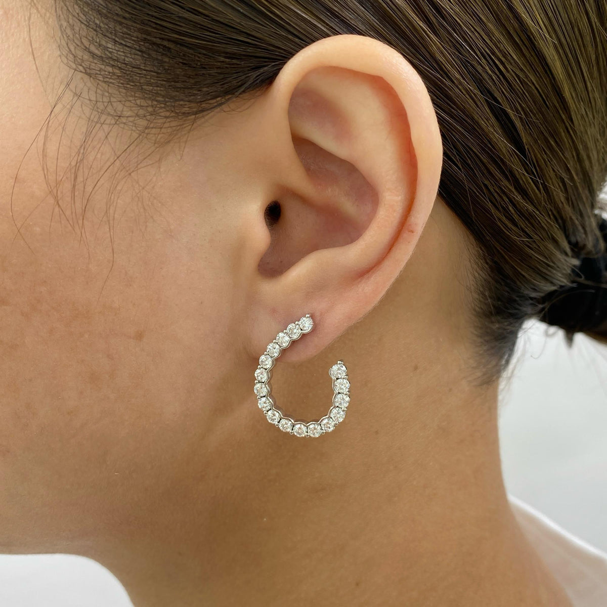 Esther 2.4 Round Lab-Grown Diamond Special, Hoop Earrings