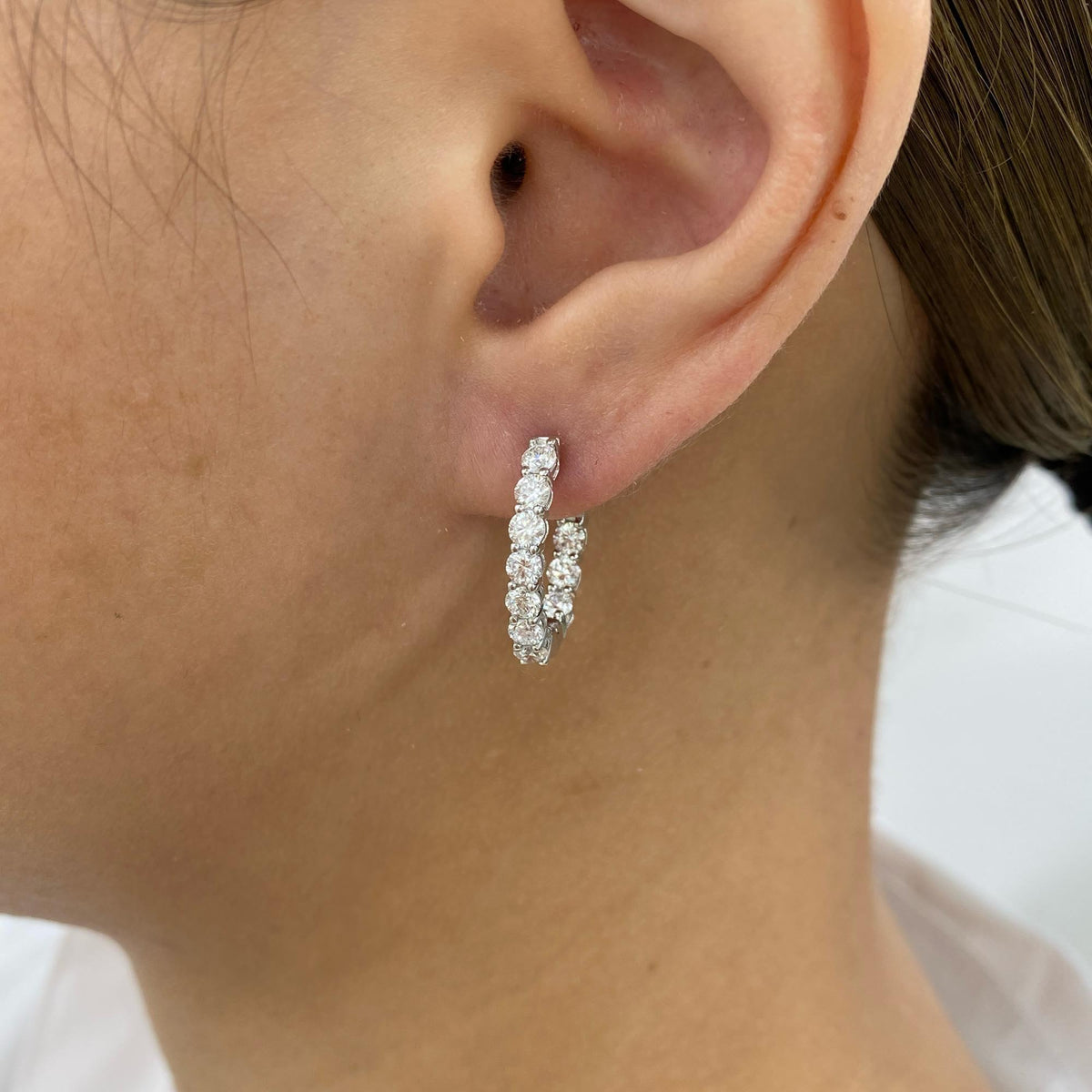 Aria 1.8 Round Lab-Grown Diamond Hoop Earrings