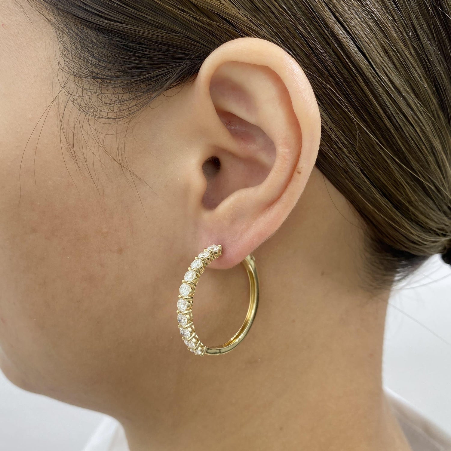 Aurora 3 Round Lab-Grown Diamond Hoop Earrings