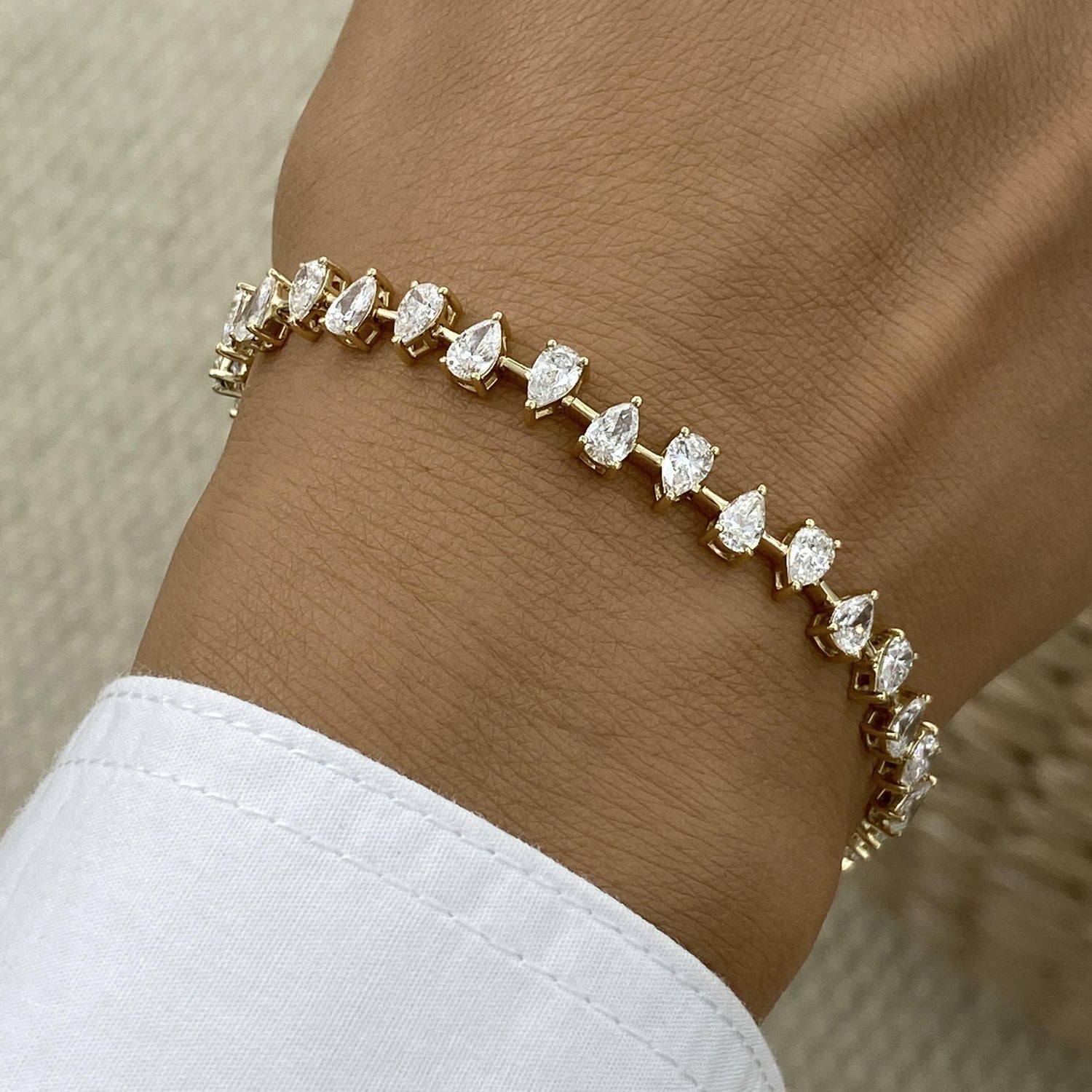 Tiffany 6.2 Pear Lab-Grown Diamond Tennis, East West Bracelet