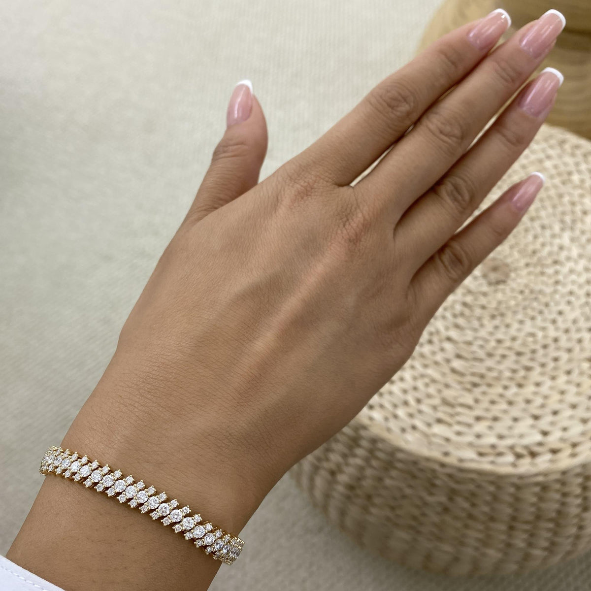 Megan 6.5 Round Lab-Grown Diamond Tennis Bracelet