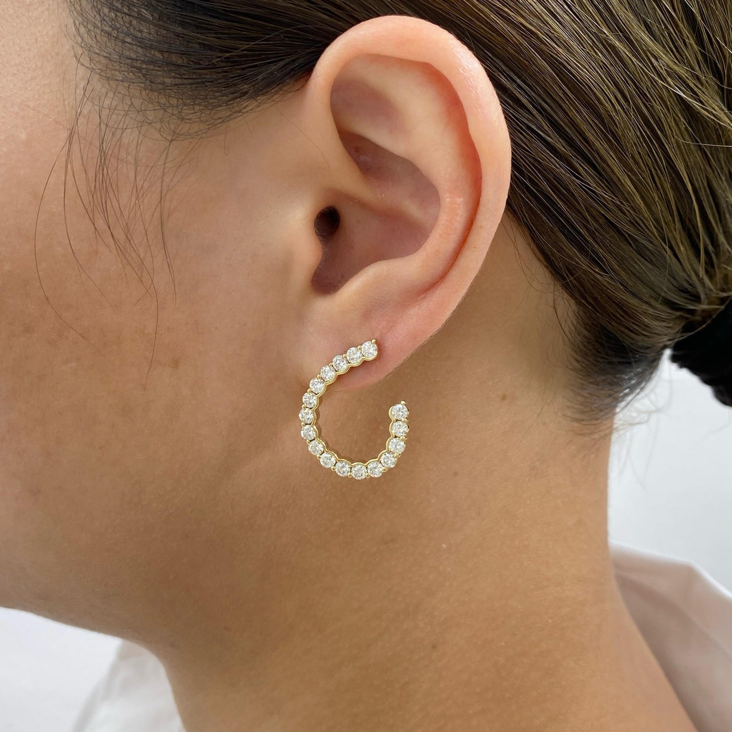 Esther 2.4 Round Lab-Grown Diamond Special, Hoop Earrings