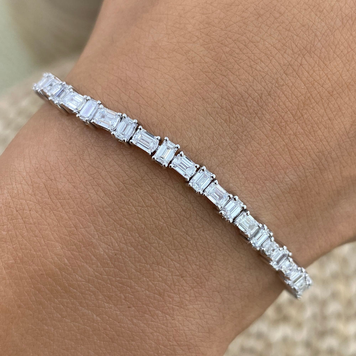 Chelsea 5.1 Emerald Lab-Grown Diamond Tennis Bracelet