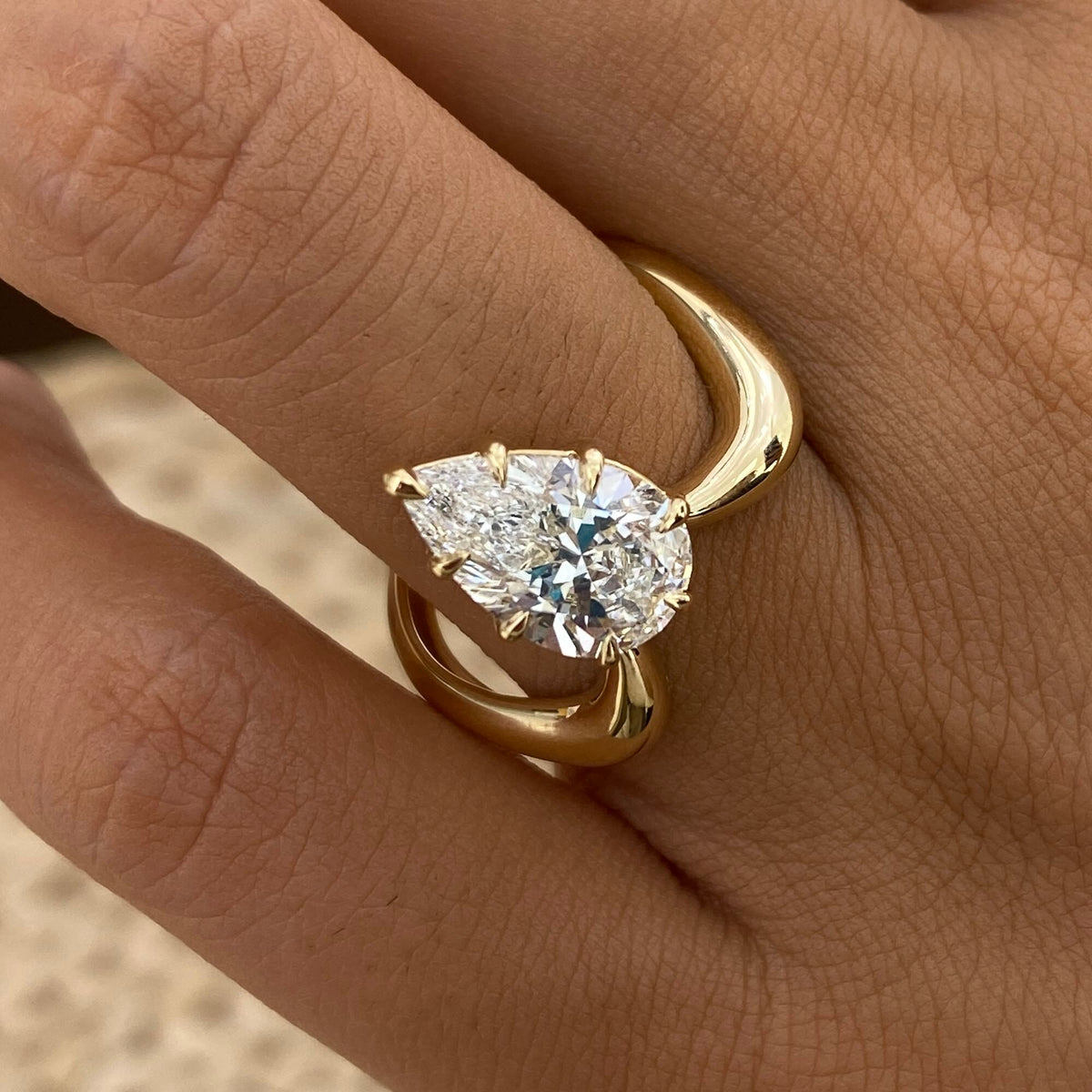 Matilda 2.0 Pear Lab-Grown Diamond Solitaire, Special Ring