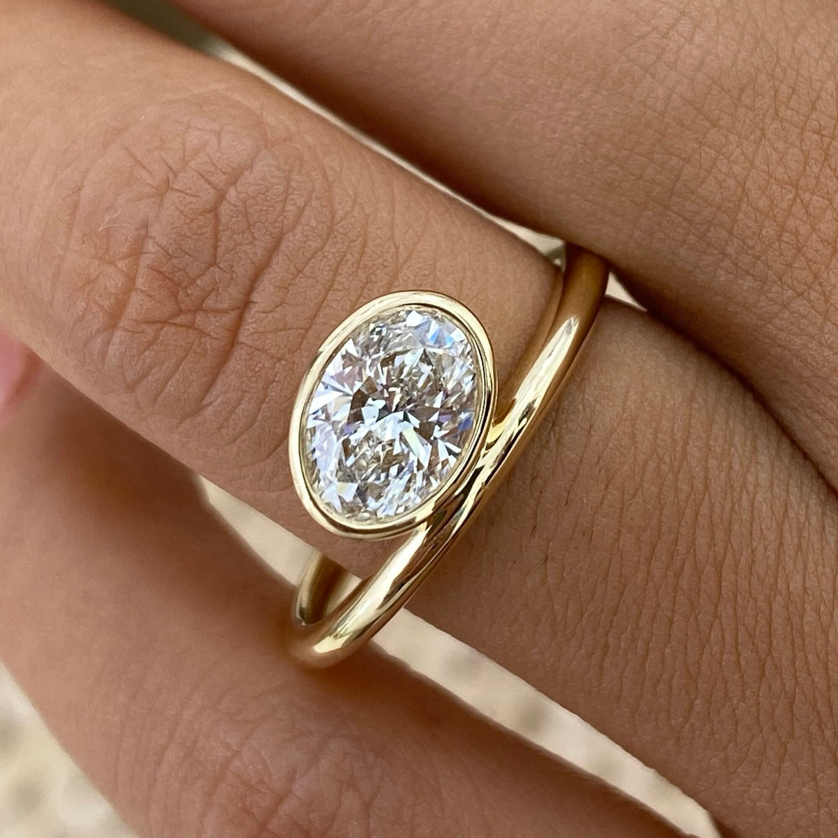 Nadia 1.0 Oval Lab-Grown Diamond Solitaire, Special Ring