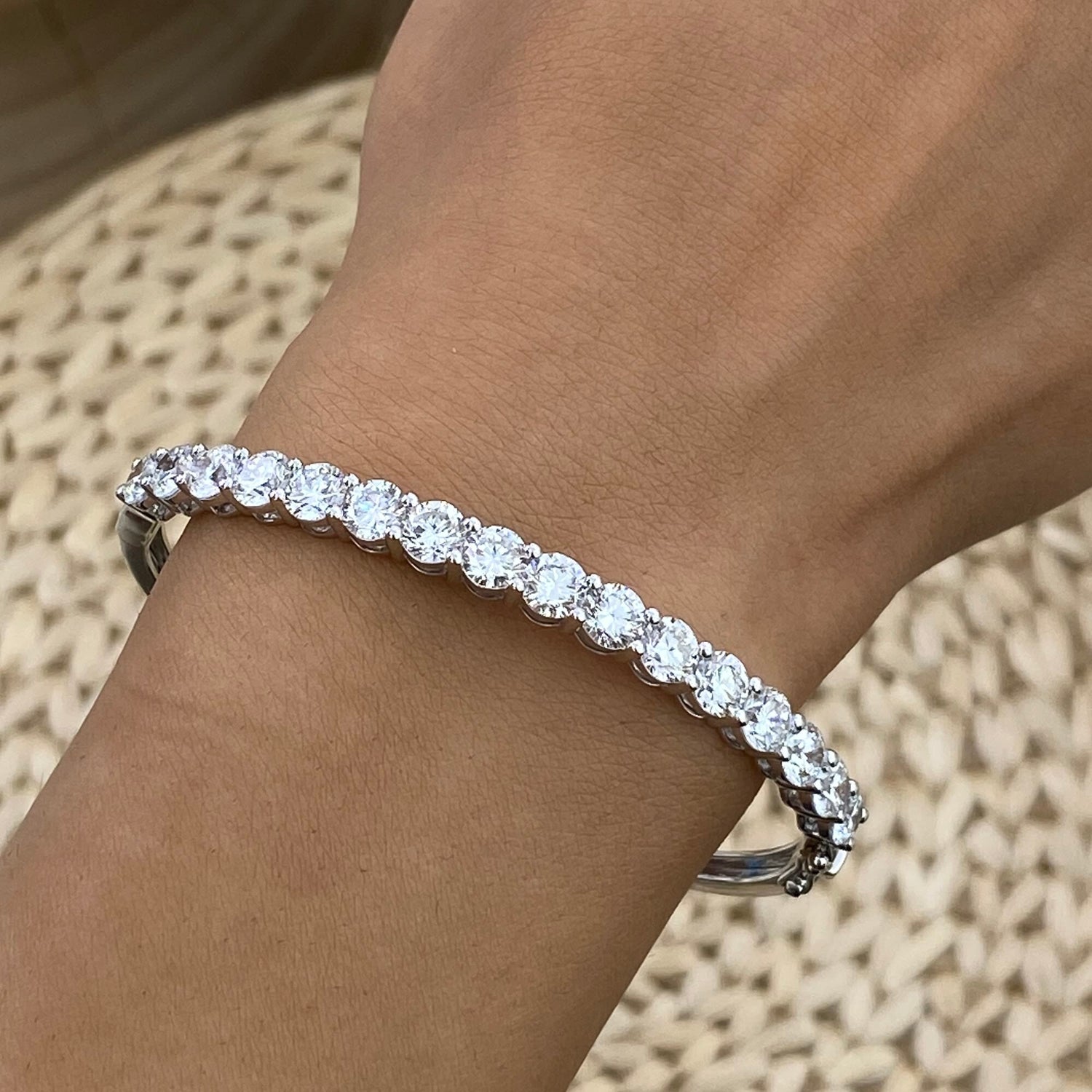 Erin 6.0 Round Lab-Grown Diamond Bangle Bracelet