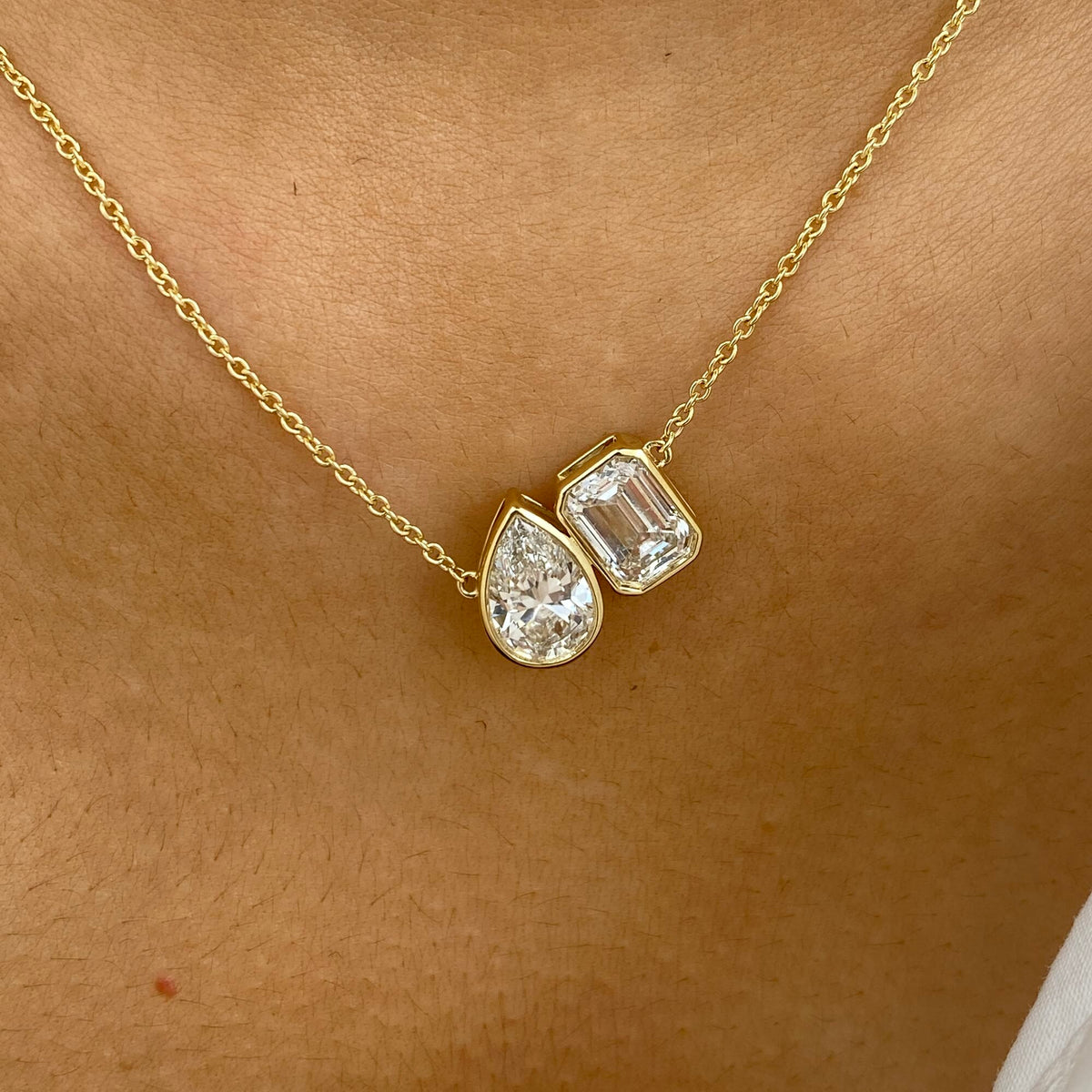 Edith 2.0 PearEmerald Lab-Grown Diamond Toi  Moi, Solitaire Necklace