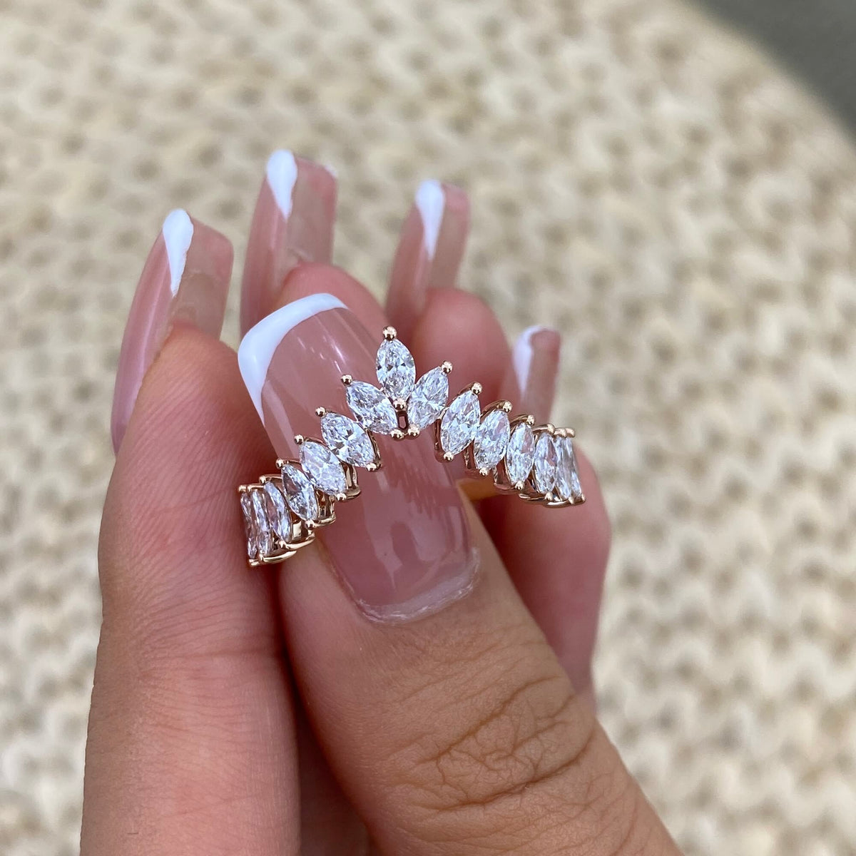 Anita 1.1 Marquise Lab-Grown Diamond Contoured, Special Ring