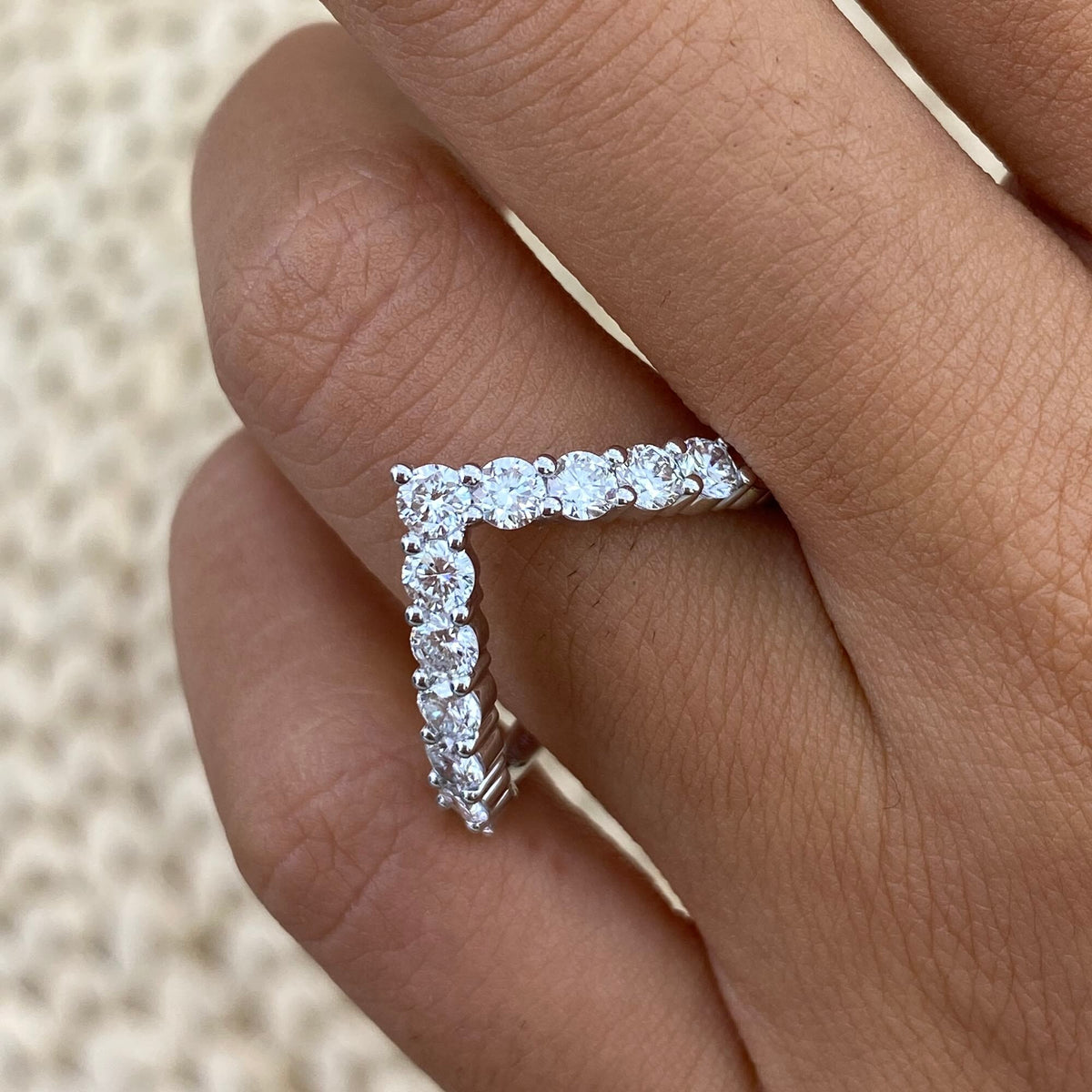 Alexandria 1.2 Round Lab-Grown Diamond Contoured, Special Ring