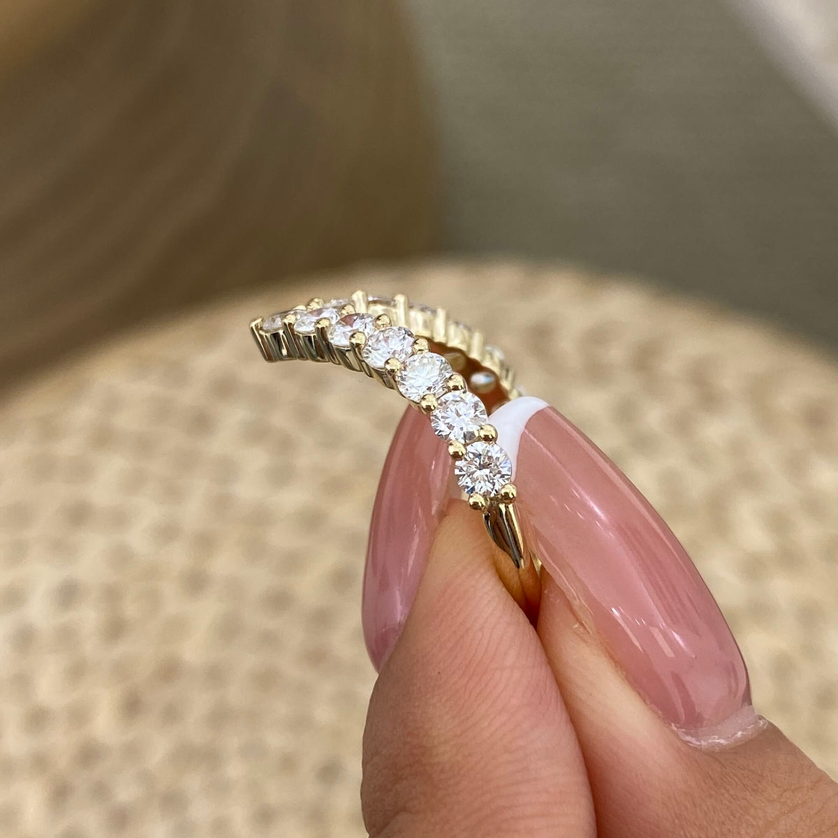 Alexandria 1.2 Round Lab-Grown Diamond Contoured, Special Ring