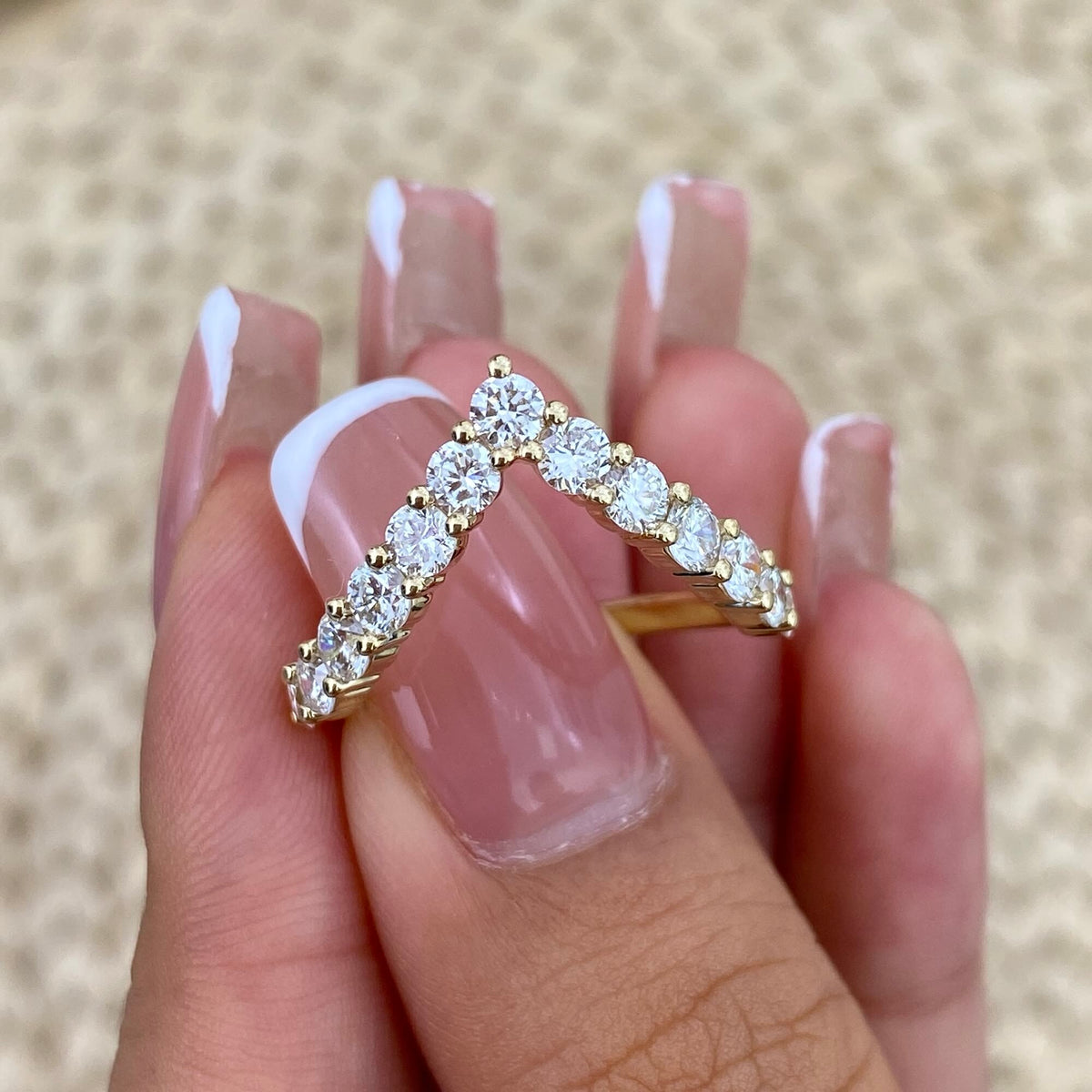 Alexandria 1.2 Round Lab-Grown Diamond Contoured, Special Ring