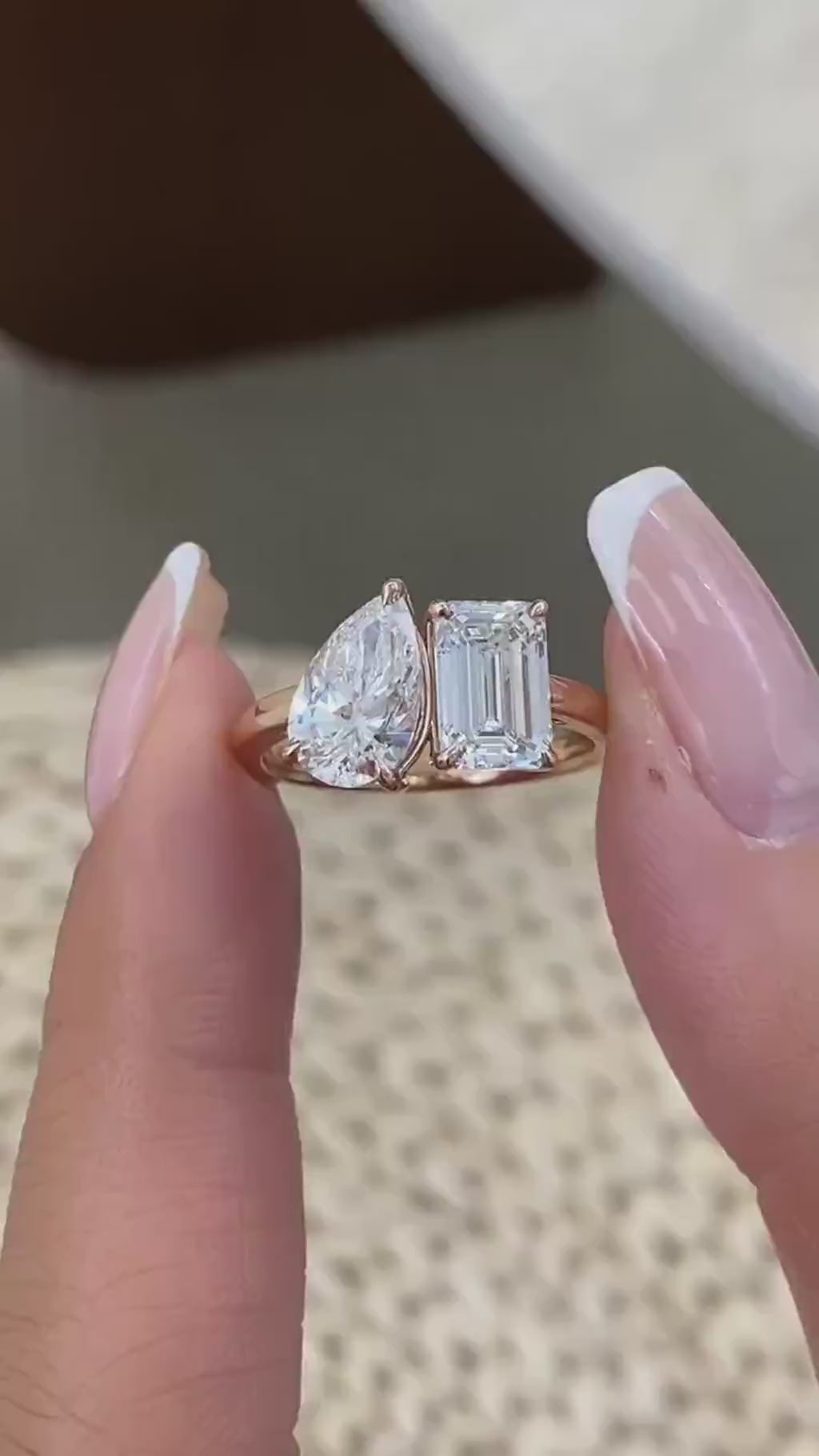 Joy 3 PearEmerald Lab-Grown Diamond Toi  Moi, Special Ring