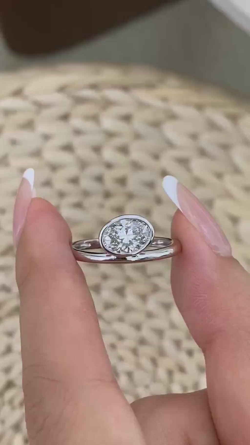 Nadia 1.0 Oval Lab-Grown Diamond Solitaire, Special Ring