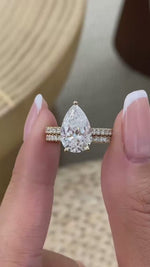 Demi 4.0 Pear Lab-Grown Diamond Bridal Set, Side Stone Engagement Ring