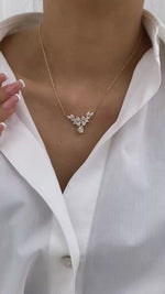 Elizabeth 2.6 Pear Lab-Grown Diamond Bouquet, Chain Necklace