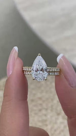 Tamara 3.3 Pear Lab-Grown Diamond Bridal Set, Side Stone Rings Set
