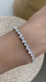 Crystal 6.6 Pear Lab-Grown Diamond Tennis Bracelet