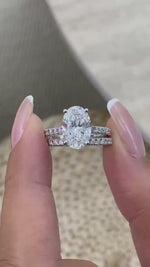 Naomi 3.3 Oval Lab-Grown Diamond Bridal Set, Side Stone Rings Set