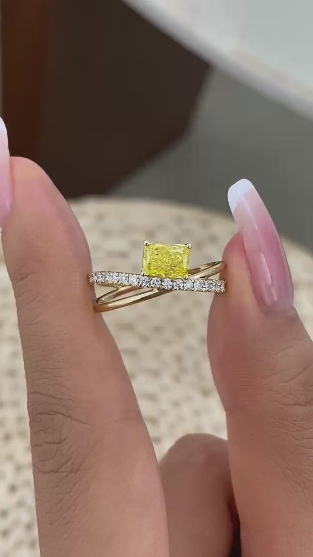 Elodie 1.0 Emerald Lab-Grown Diamond Special, Side Stone Ring